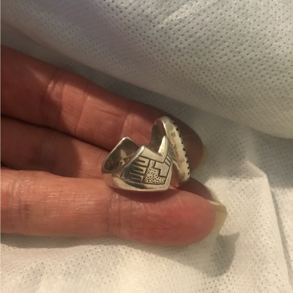 Roderick & Marilyn Tenorio SS Gemstone Inlay Ring - Picture 12 of 16